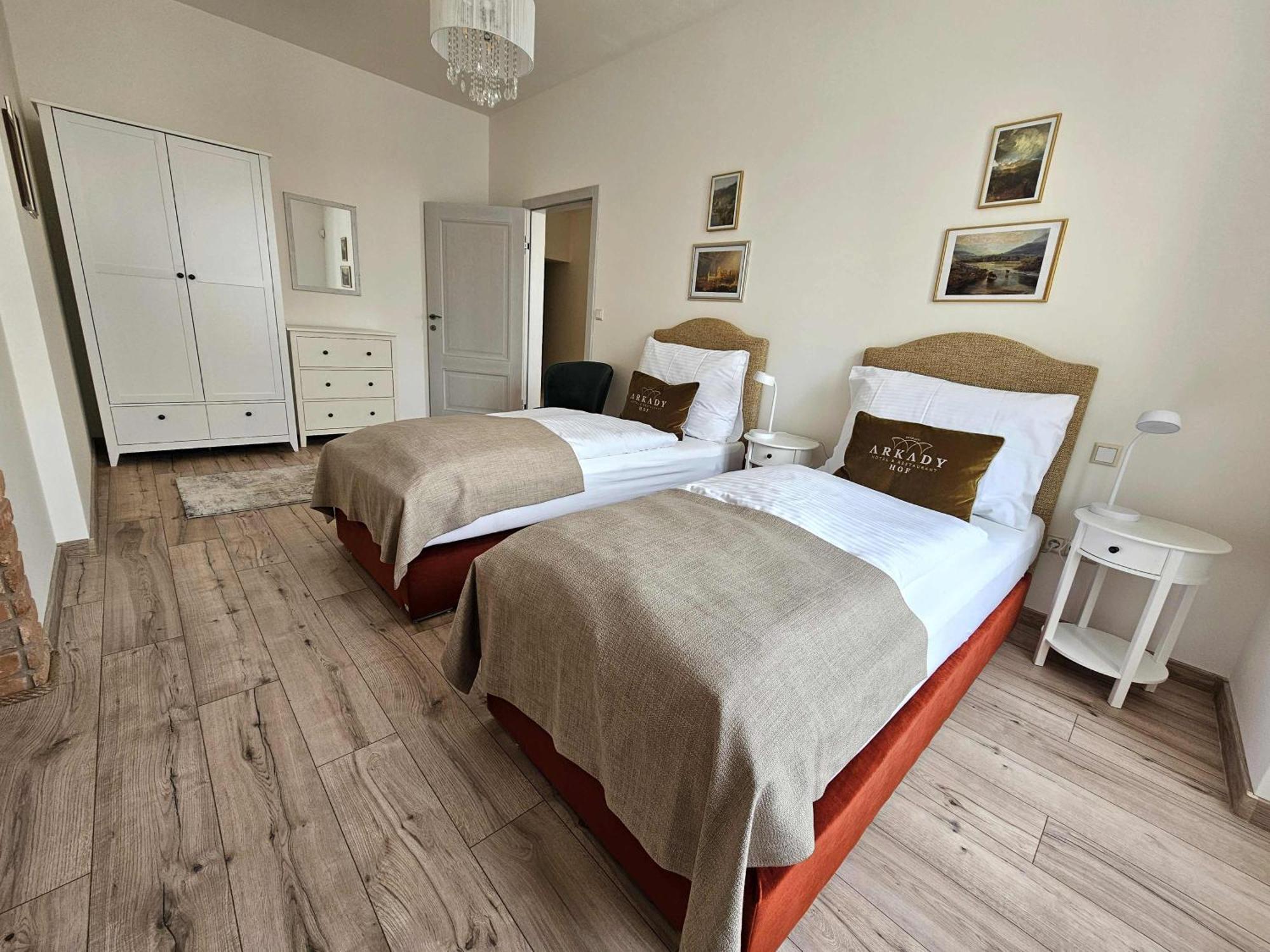 סטופאבה Arkady Hof Hotel חדר תמונה